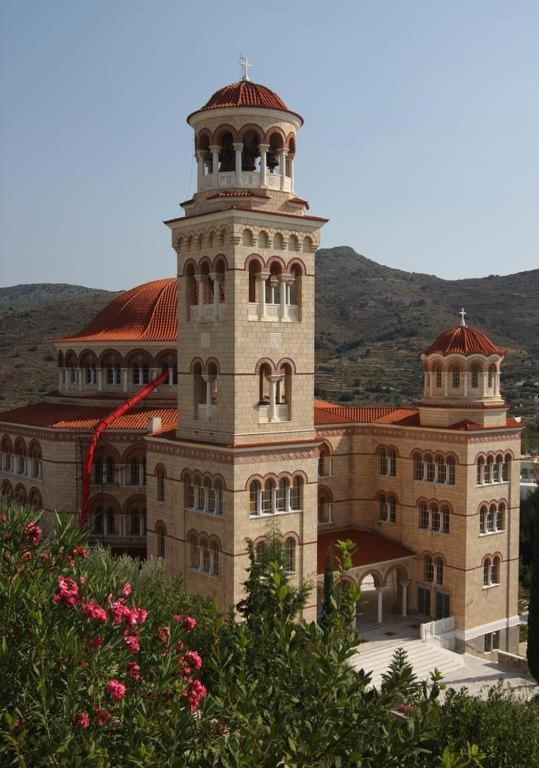 Attica Hotel Ephie Vathi  Экстерьер фото