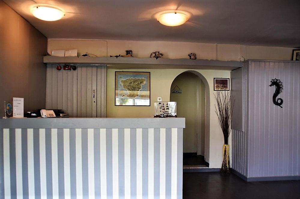 Attica Hotel Ephie Vathi  Экстерьер фото