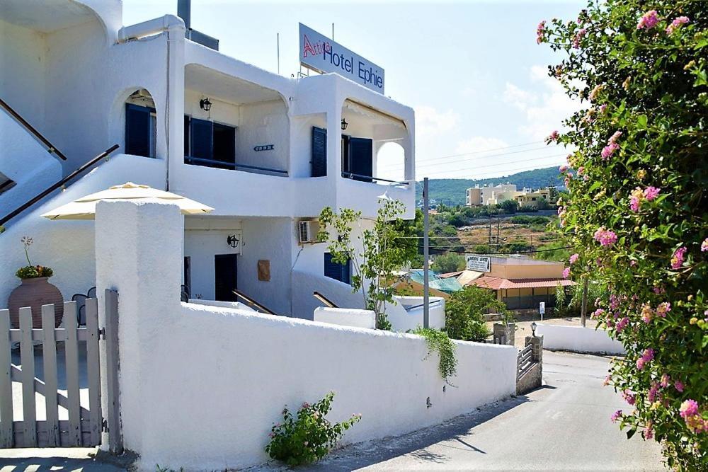 Attica Hotel Ephie Vathi  Экстерьер фото